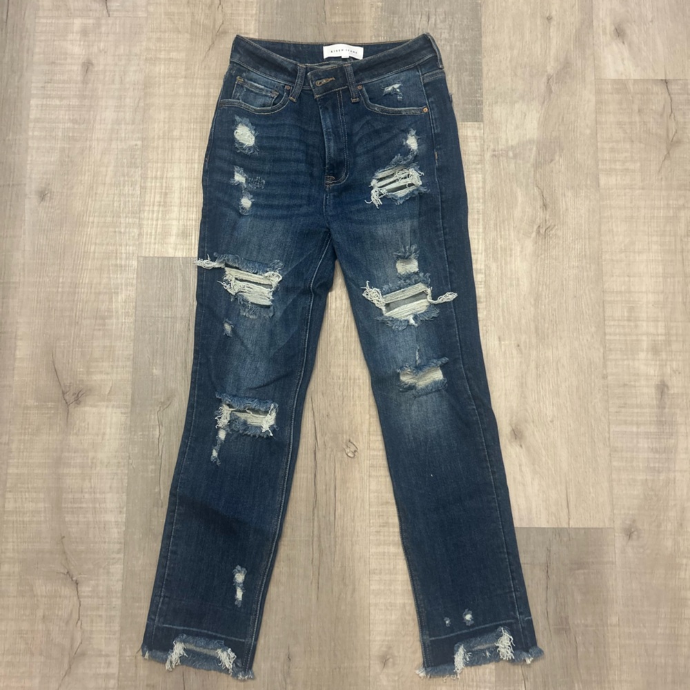 Risen distressed jeans